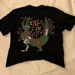 Small bottom hem cut “Kill-in it” tshirt by